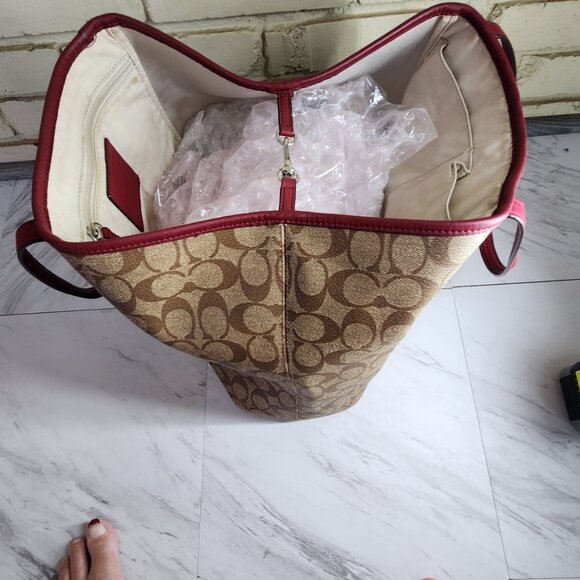 Coach Park Metro Signature C's Tote Bag XL - Picture 10 of 11